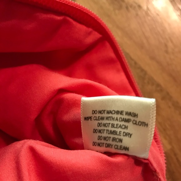 NWT Peach & Cream Quilted & Studded Cosmetic Bag - Picture 14 of 16